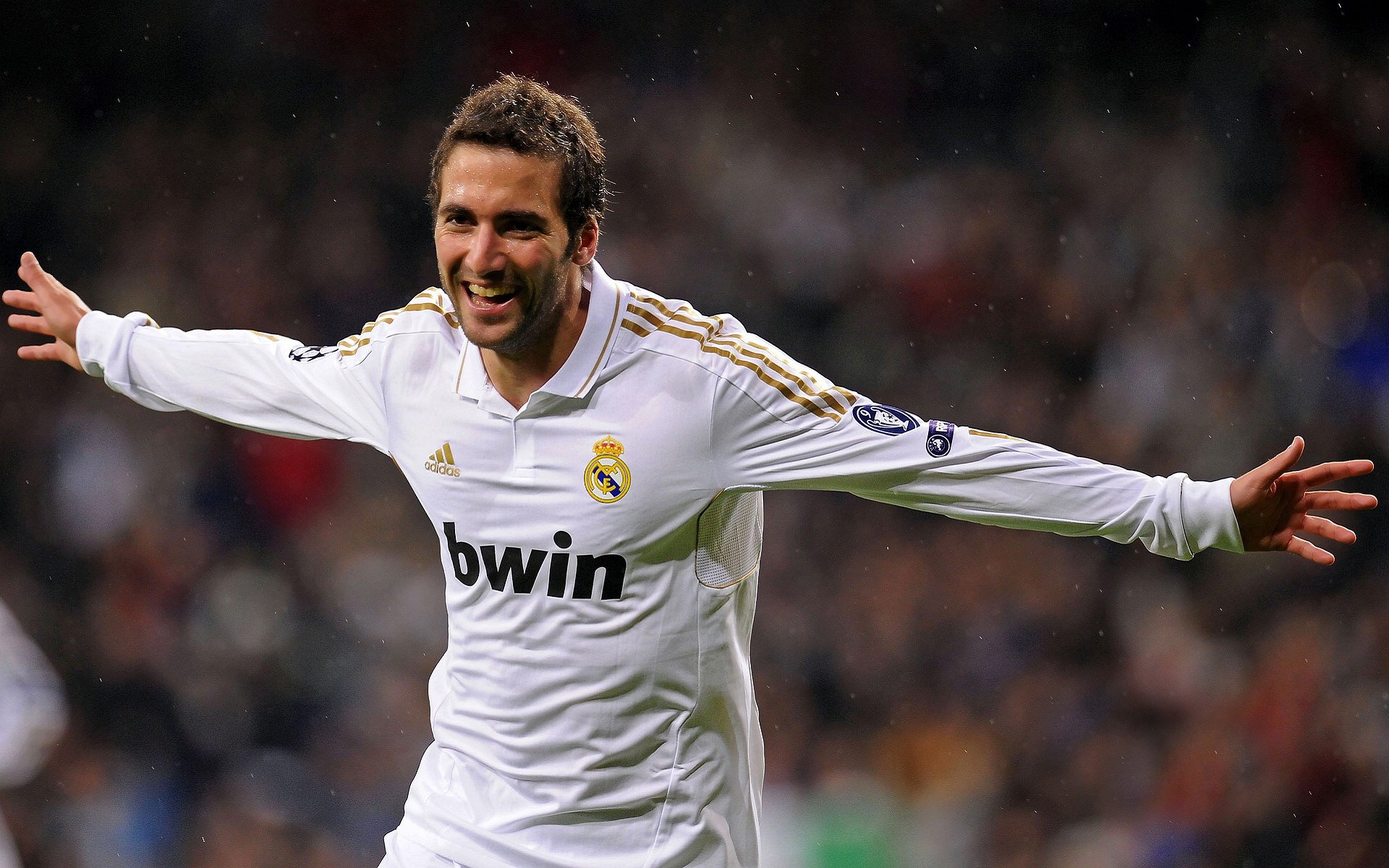 “法甲战火升级,豪门强敌鏖战到底”,法甲的豪门