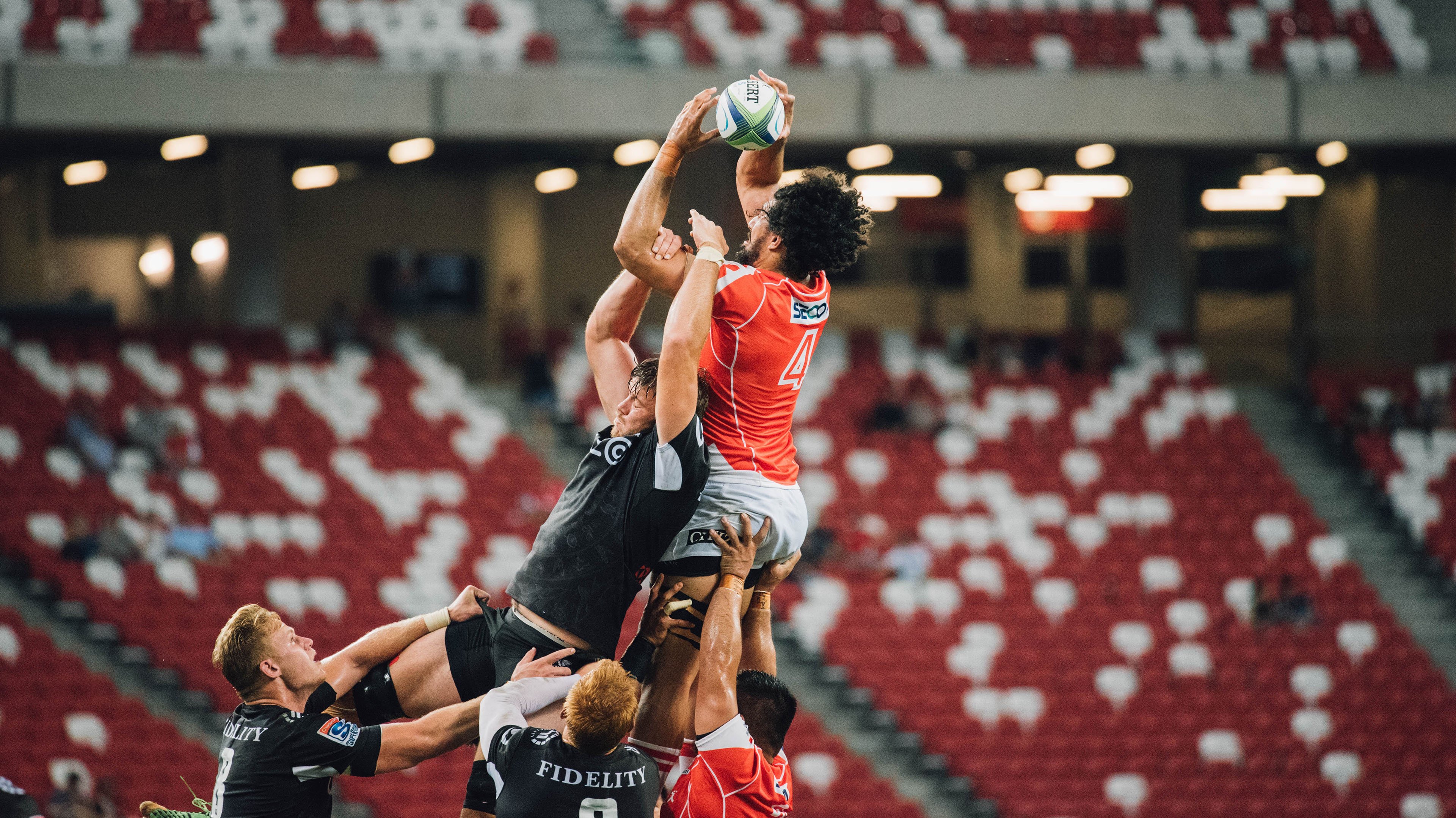 终场“绝杀英雄”点燃全场激情瞬间,绝杀视频